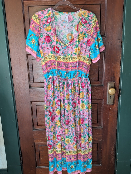Dresses & Skirts - Colorful Floral Boho Maxi Dress With Smocking V Neck And Tie L